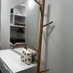 Top-floor Apartment: Amazing & Sea View アパート *