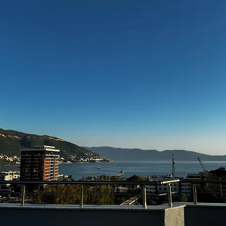 Top-floor Apartment: Amazing & Sea View Apartament *