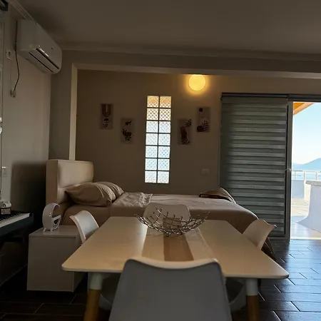 Top-floor Apartment: Amazing & Sea View Apartament *