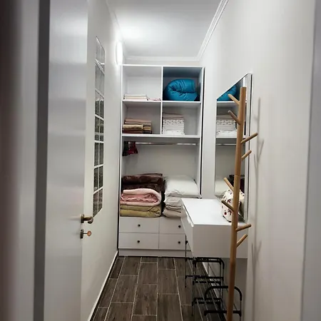 Top-floor Apartment: Amazing & Sea View * Vlorë
