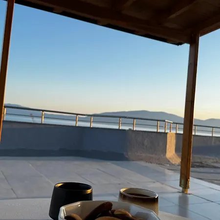 Top-floor Apartment: Amazing & Sea View *