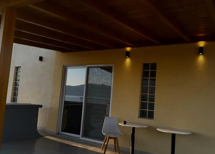 Top-floor Apartment: Amazing & Sea View * Wlora