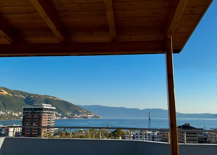 Top-floor Apartment: Amazing & Sea View
