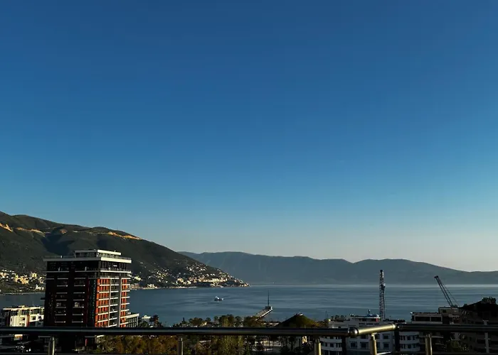 Top-floor Apartment: Amazing & Sea View Διαμέρισμα *